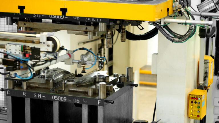 Advanced Stamping and Forming Solutions | SH Auto Parts