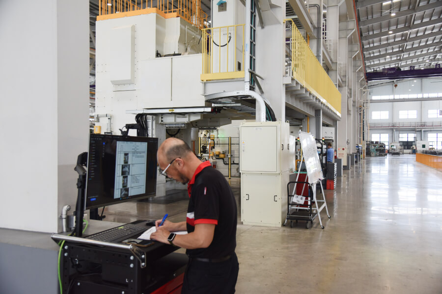 How does SH Auto Parts add value to Tier 1 automotive supply chains?