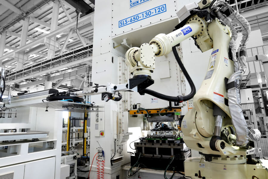 SH Auto Parts stamping lines for suspension components